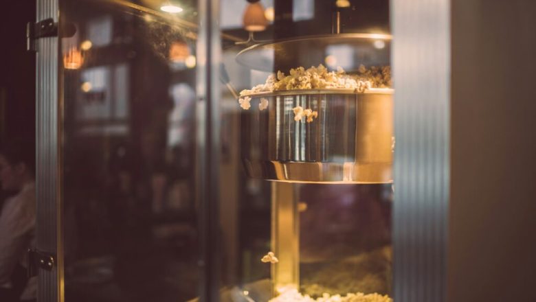 How to Set Up and Operate Popcorn Machines for Your Next Event
